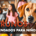 Perrito adoptado junto a su familia